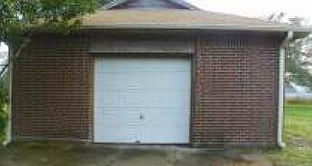 4th image of 1702 Country Meadow Ln