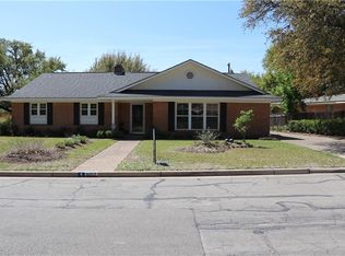 5012 Loch Lomond Dr, Waco, TX 76710