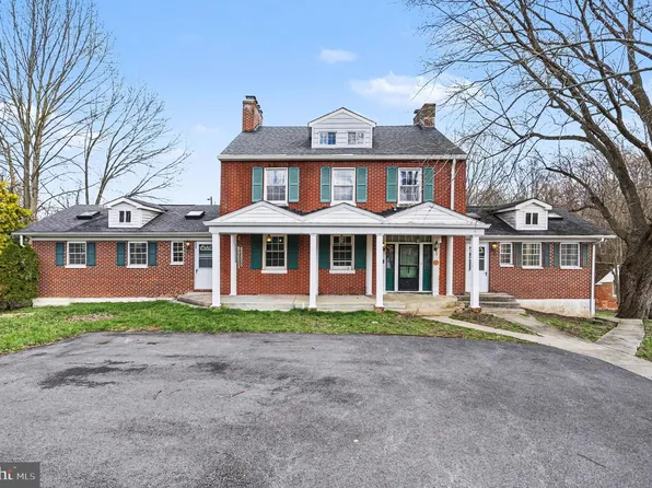 10301 McKinstry Mill Rd, New Windsor, MD 21776