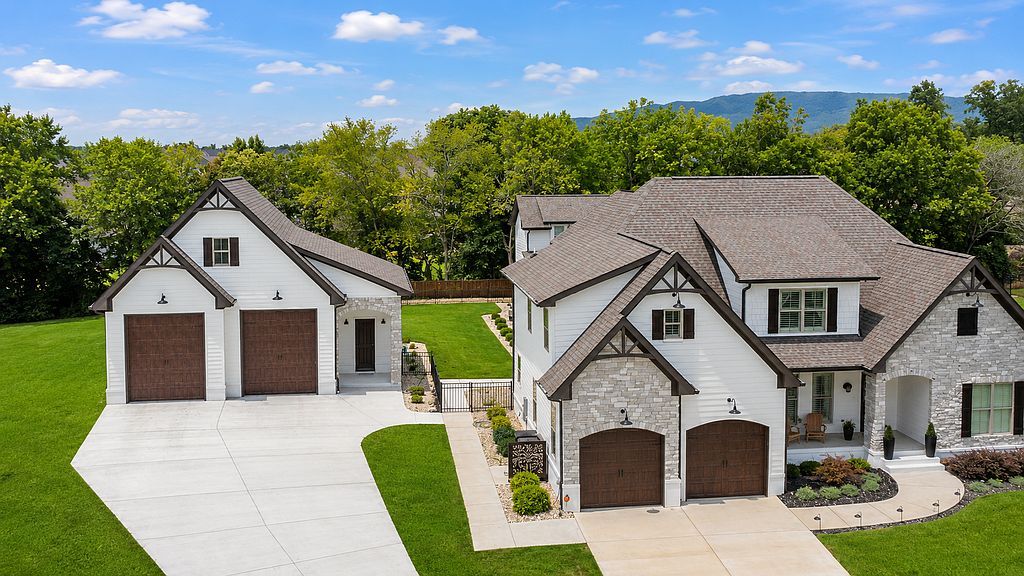 8773 Grey Reed Dr - Property Image