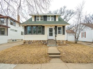 606 W Rosser Ave, Bismarck, ND 58501