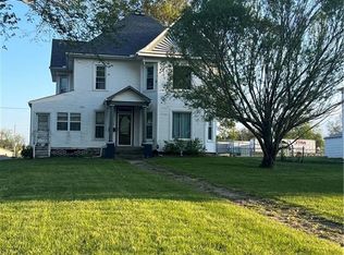 505 W 22nd St, Higginsville, MO 64037