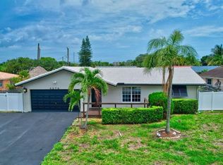 4274 NW 2nd Ct, Boca Raton, FL 33431