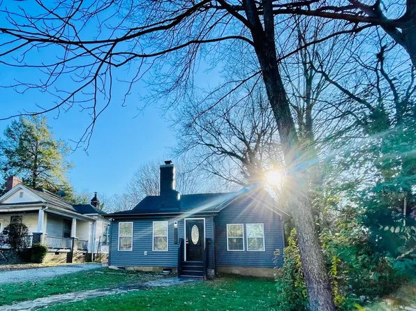 2205 Rozzelles Ferry Rd, Charlotte, NC 28208