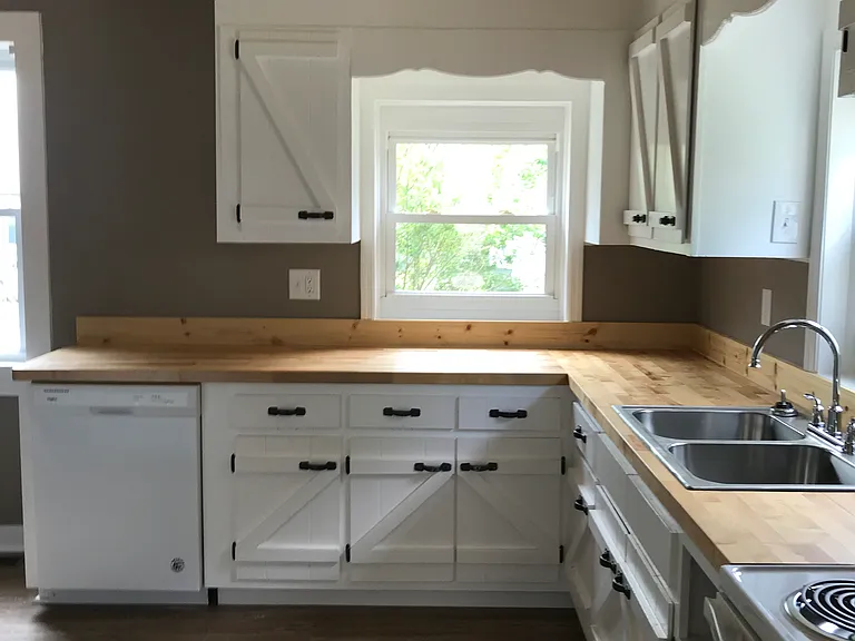 194 Morningside Dr — Photo 7