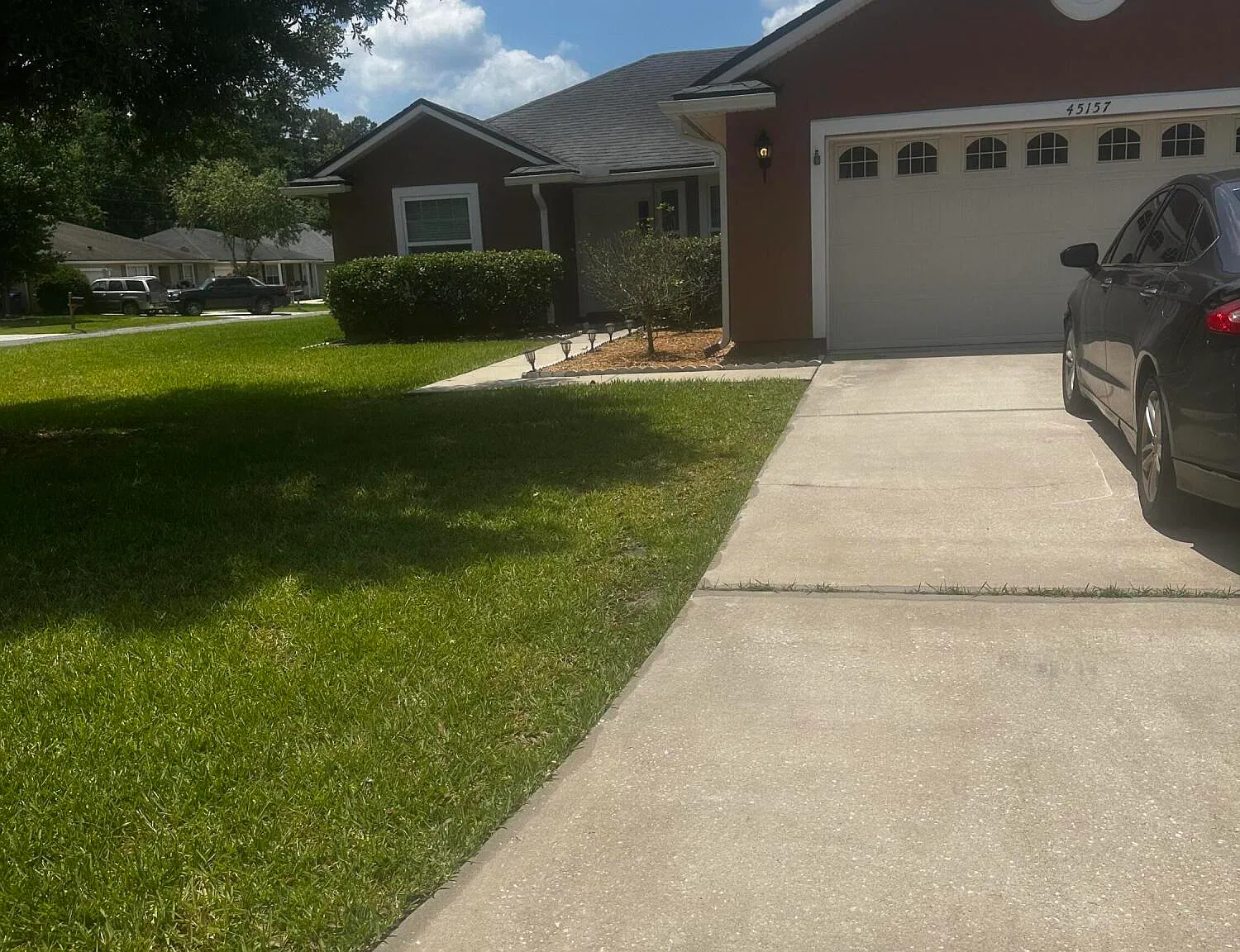3 bed, 2.0 bath, 1529 sqft, $2,000 — Photo 3