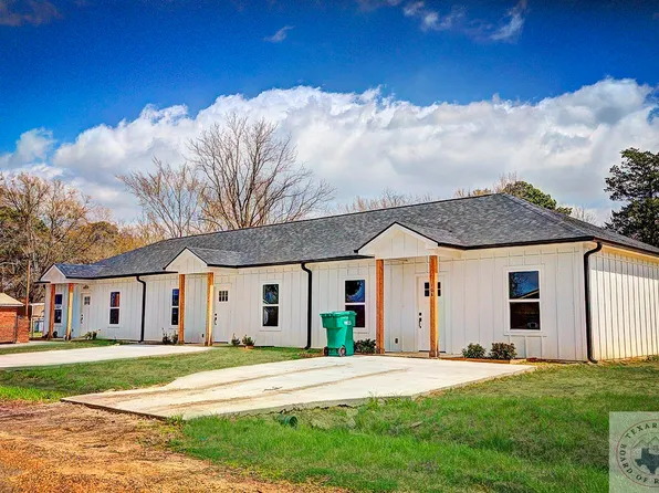 124 Blanche St, De Kalb, TX 75559