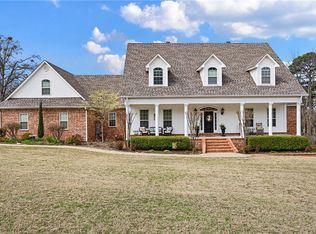 788 Cliff Rd, Russellville, AR 72802