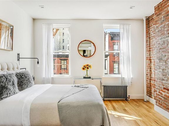 2nd image of 223 W 10th St APT 2B