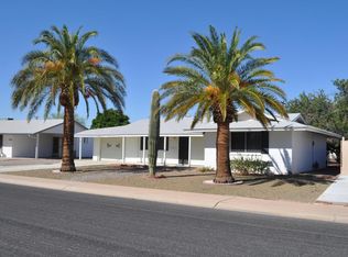 11848 N Hacienda Dr, Sun City, AZ 85351