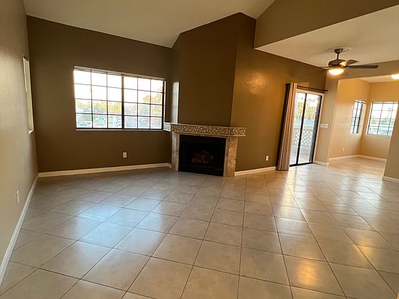 4th image of 930 N Mesa Dr Unit 2001