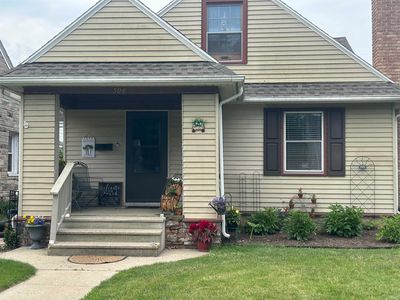 506 E Fairview Ave, South Bend, IN, 46614