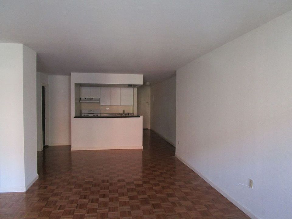 1st image of 222 W 14th St APT 2N
