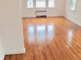 64-66 Locust St, Bridgeport, CT 06610