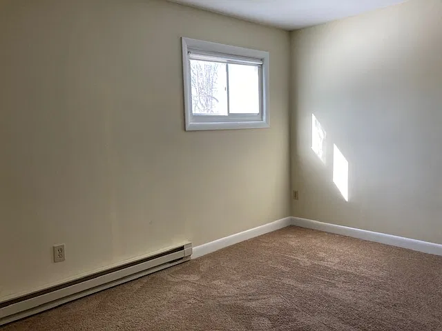 2 bed, 1000 sqft, $1,895 — Photo 4