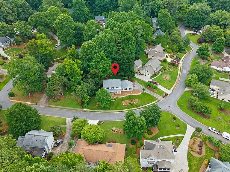 4496 Windsor Oaks Dr — Photo 46