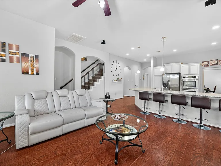 13935 Manobrook Ct — Photo 12