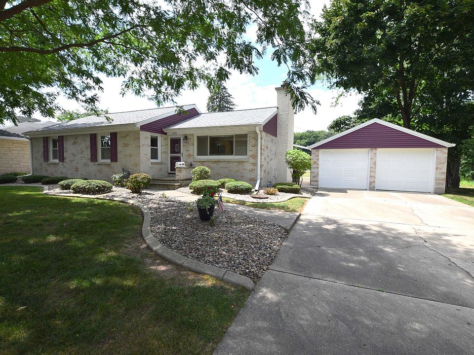 1st image of 1006 Ernst Dr