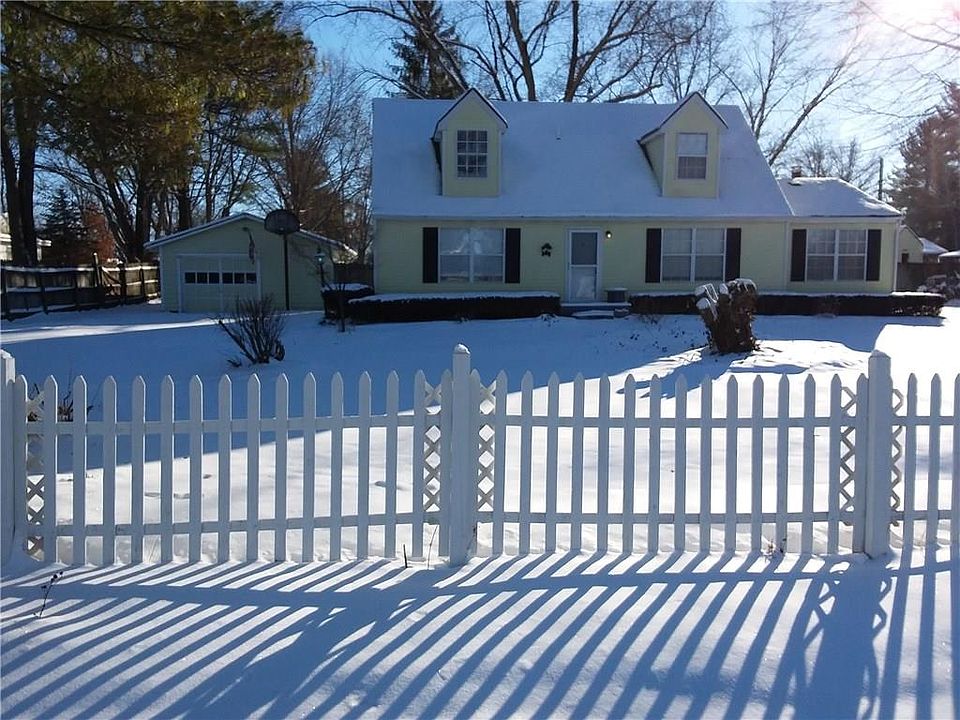 1st image of 8785 Horseshoe Dr