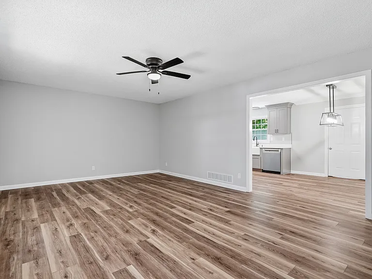 2794 Misty Ct — Photo 3