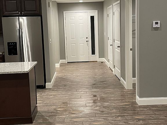 4th image of 1839 Lewis Dr #1