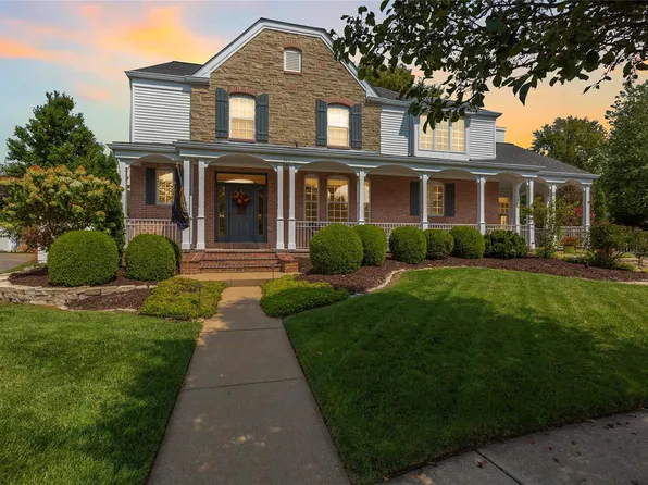 365 David Harrison Ln, Ballwin, MO 63021