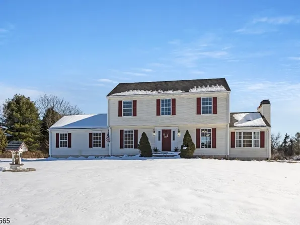 10 Oak Lane Rd, Knowlton Twp., NJ 07832