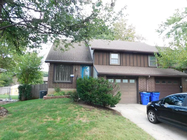 1608 E Elm Ter, Olathe, KS 66062