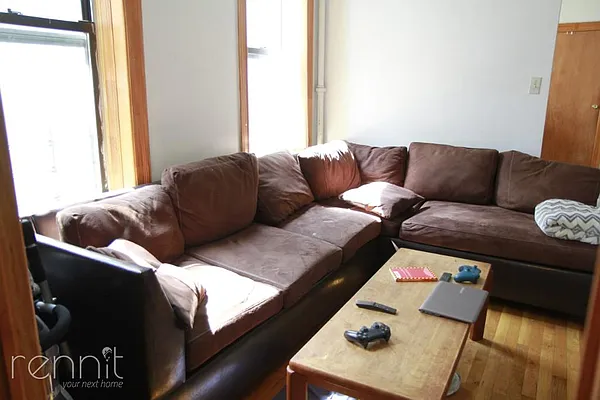 Rented by Rennit Inc. | media 15