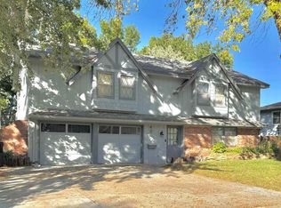 4300 SW 30th St, Topeka, KS 66614