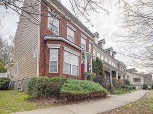 8668 Gauphin Pl, Nashville, TN 37211