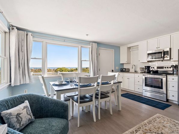 911 Ocean Blvd APT 2