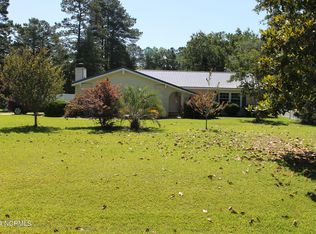 116 Whipperwill Ln, Hallsboro, NC 28442
