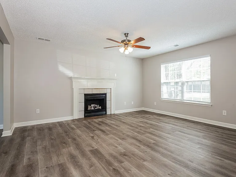 10512 Wilson Glen Dr — Photo 3
