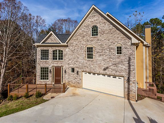 3rd image of 1212 Copper Hill Ln