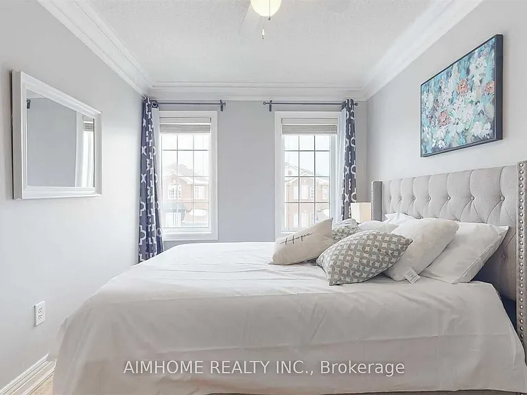 10 Portsmouth Rd #UPPER — Photo 16