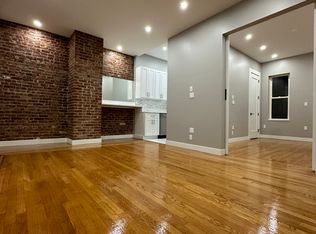70-20 73rd St #2R, Ridgewood, NY 11385