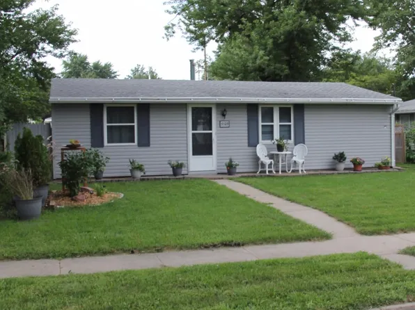 7109 Morton St, Lincoln, NE 68507