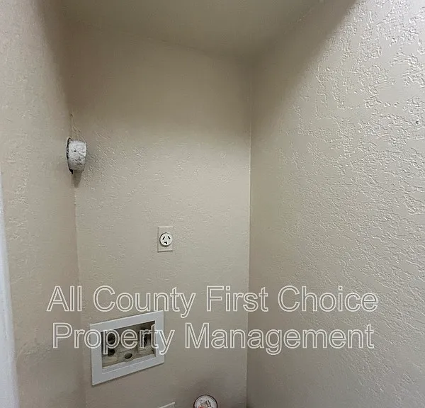 10200 Gandy Blvd #1008 — Photo 8