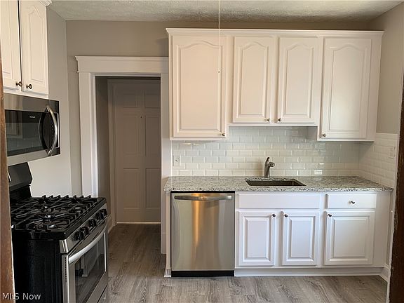 3rd image of 3433west West St #130