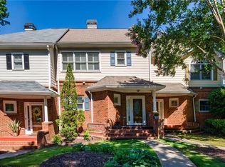 8650 Hope Mews Ct, Sandy Springs, GA 30350