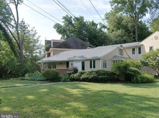 5714 Kingswood Rd, Bethesda, MD 20814