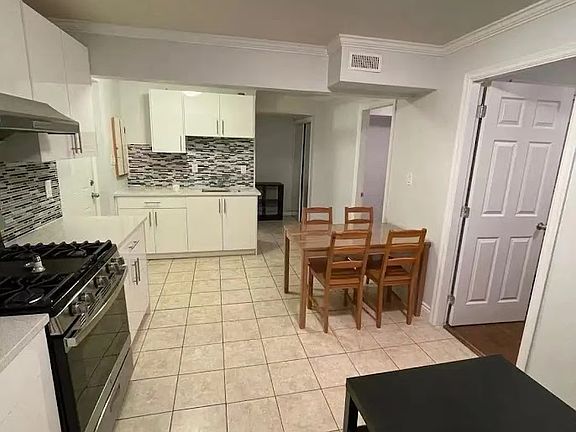 2nd image of 6511 Granville Cres #8