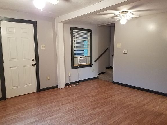 4th image of 3300 Avenue F