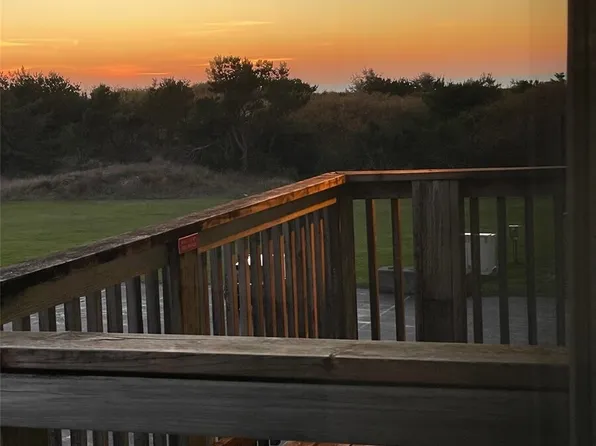 615 Ocean Shores Boulevard NW #303, Ocean Shores, WA 98569