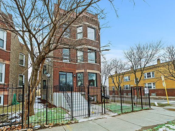 2nd image of 4200 W Kamerling Ave