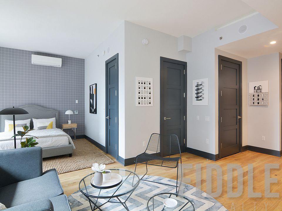 1st image of 10 Montieth St #421A1