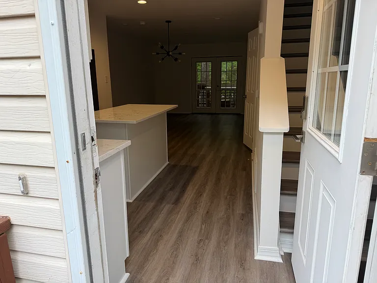107 Weatherstone Dr #B — Photo 3