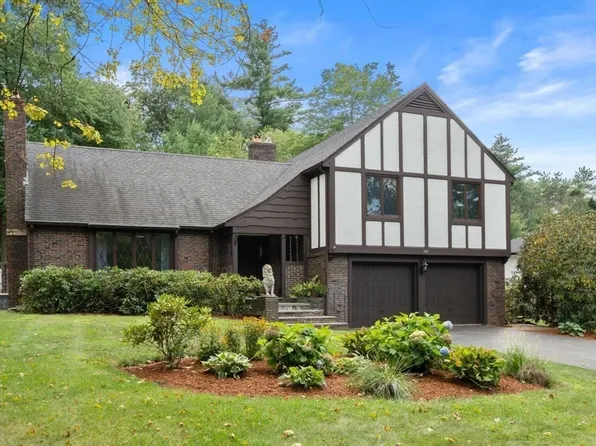 148 Sandra Ln, North Andover, MA 01845