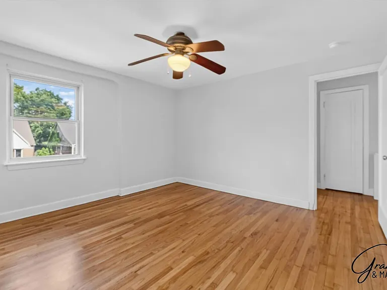 5911 Somerset Ave — Photo 15